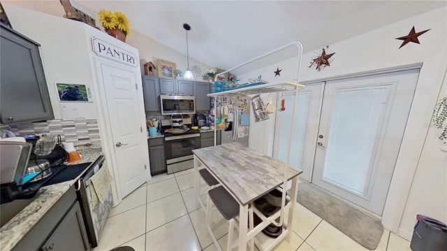 1031 BRENTON LEAF DRIVE, Ruskin, FL 33570