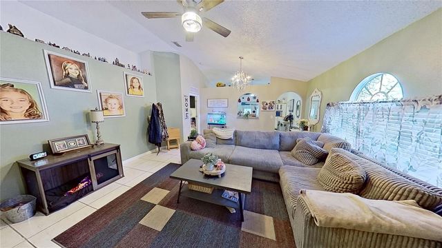 1031 BRENTON LEAF DRIVE, Ruskin, FL 33570