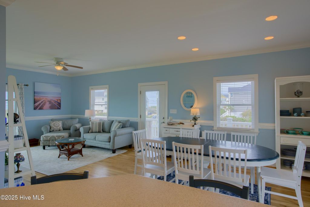 Image 20 of property listing at 625 New River Inlet Road, N Topsail Beach, NC 28460