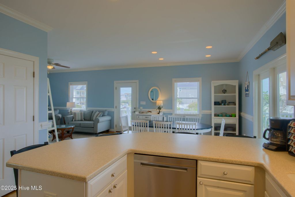 Image 21 of property listing at 625 New River Inlet Road, N Topsail Beach, NC 28460