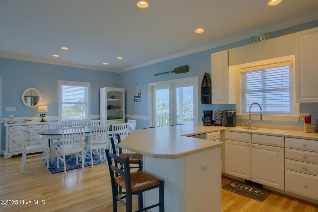 Image 22 of property listing at 625 New River Inlet Road, N Topsail Beach, NC 28460