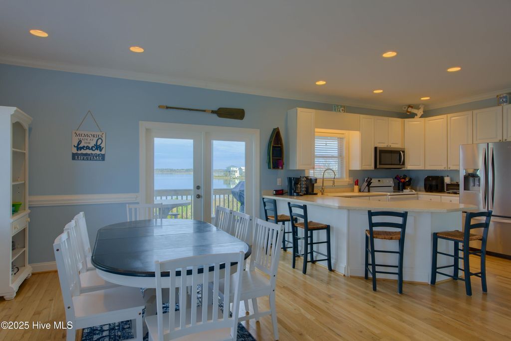 Image 26 of property listing at 625 New River Inlet Road, N Topsail Beach, NC 28460