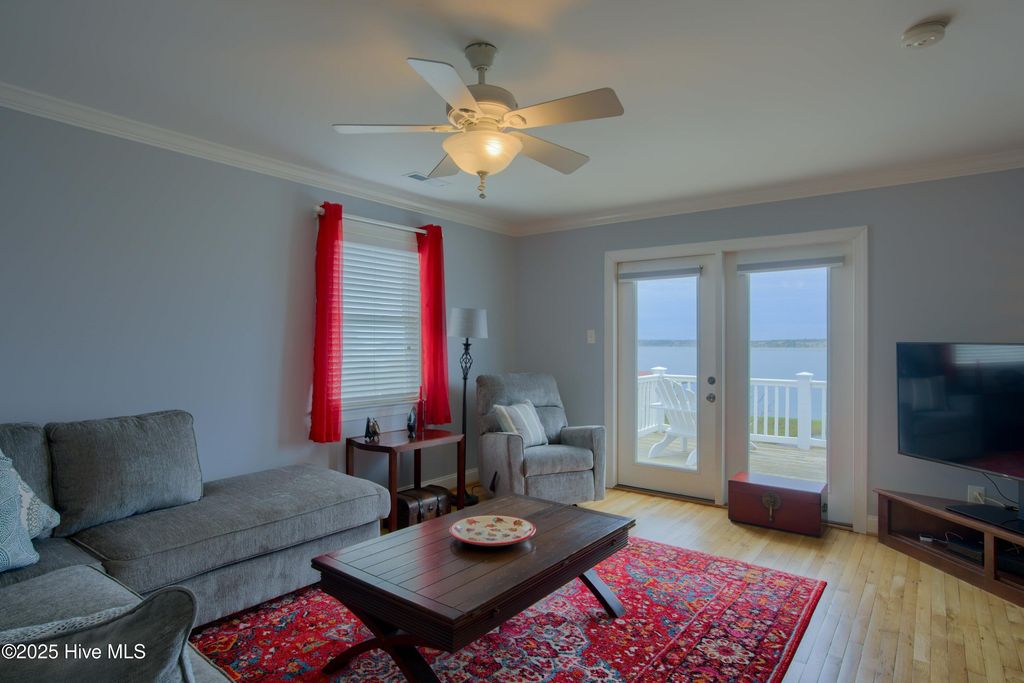 Image 41 of property listing at 625 New River Inlet Road, N Topsail Beach, NC 28460