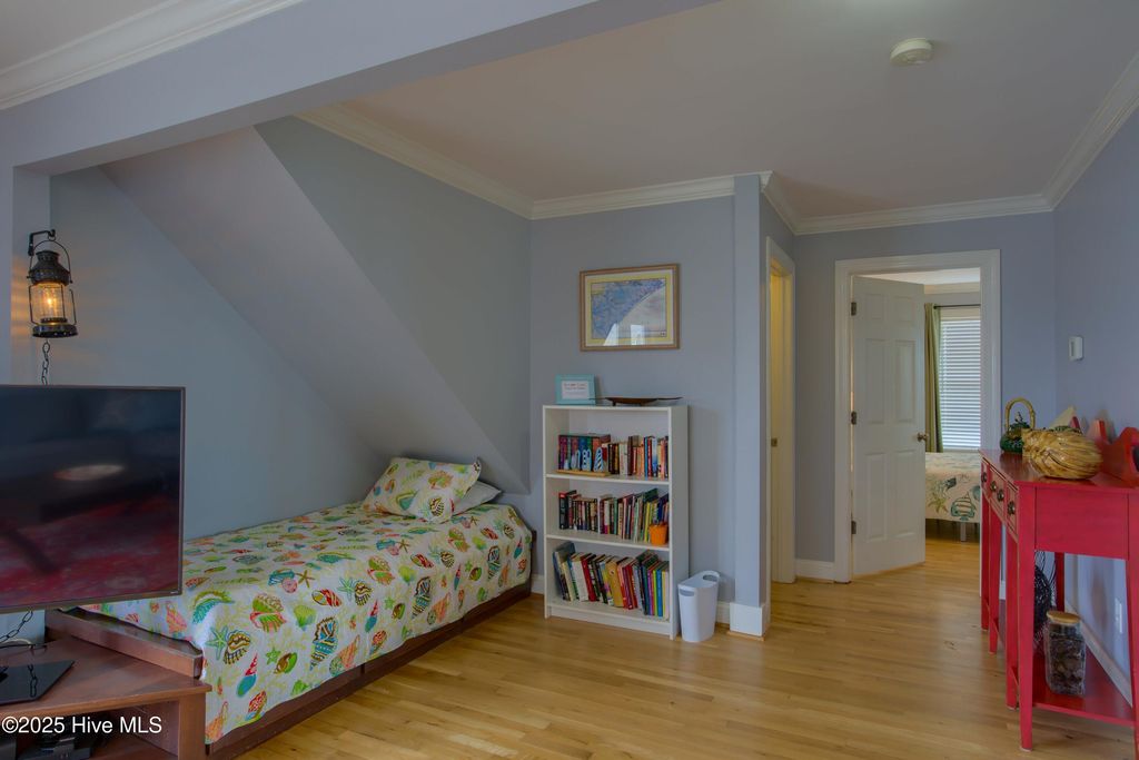 Image 45 of property listing at 625 New River Inlet Road, N Topsail Beach, NC 28460