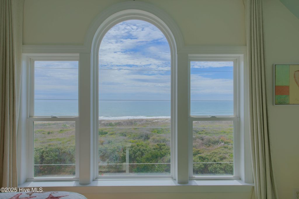 Image 49 of property listing at 625 New River Inlet Road, N Topsail Beach, NC 28460