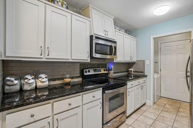 5508 Timber Green Drive, Arlington, TX 76016