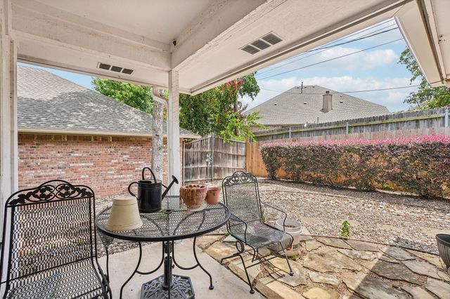 5508 Timber Green Drive, Arlington, TX 76016