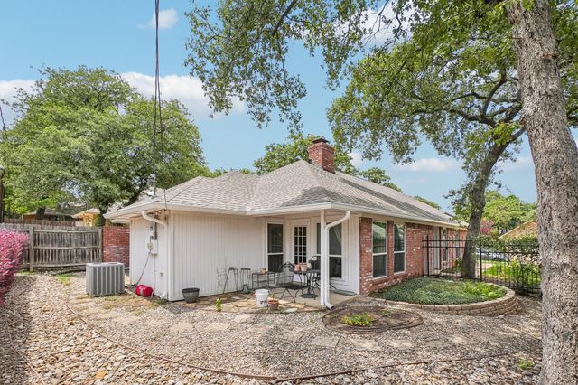 5508 Timber Green Drive, Arlington, TX 76016