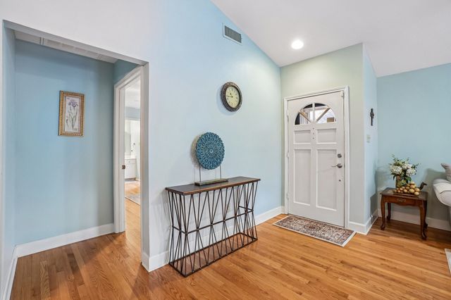 5508 Timber Green Drive, Arlington, TX 76016