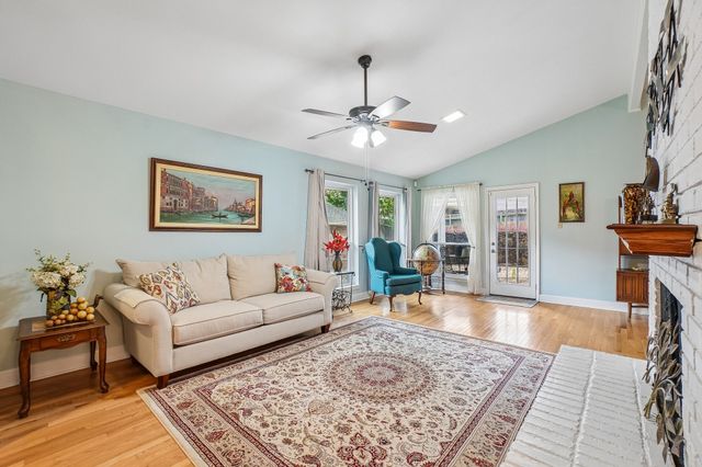 5508 Timber Green Drive, Arlington, TX 76016