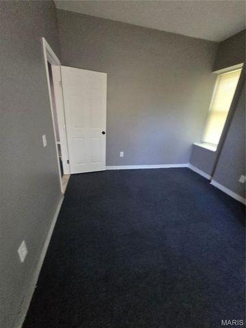 1412 Rowan Avenue, St Louis, MO 63112