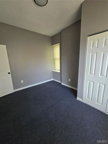 1412 Rowan Avenue, St Louis, MO 63112