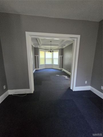 1412 Rowan Avenue, St Louis, MO 63112