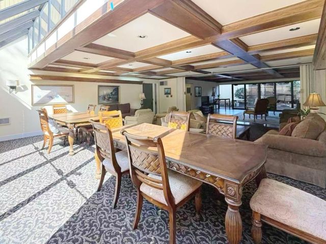 324 Catalpa Street 206, San Mateo, CA 94401