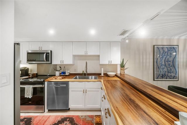 3700 S OSPREY AVENUE 118, Sarasota, FL 34239