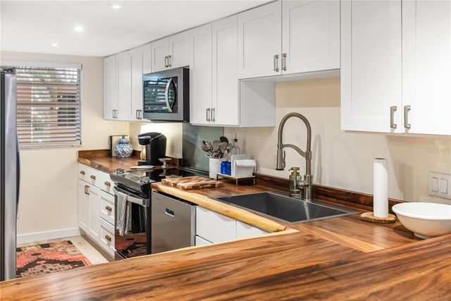 3700 S OSPREY AVENUE 118, Sarasota, FL 34239