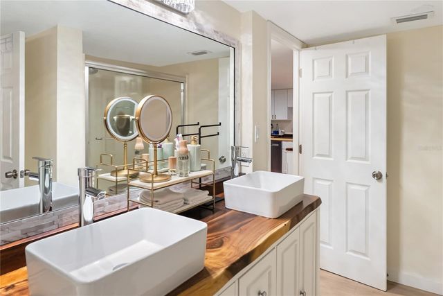 3700 S OSPREY AVENUE 118, Sarasota, FL 34239