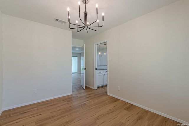 506 Magnolia, Jourdanton, TX 78026