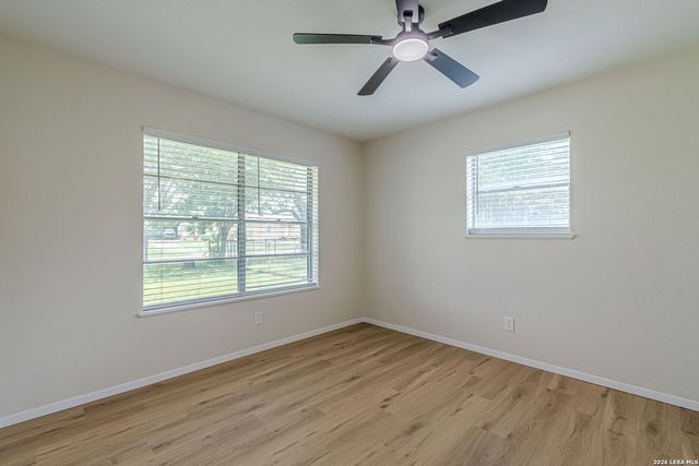 506 Magnolia, Jourdanton, TX 78026