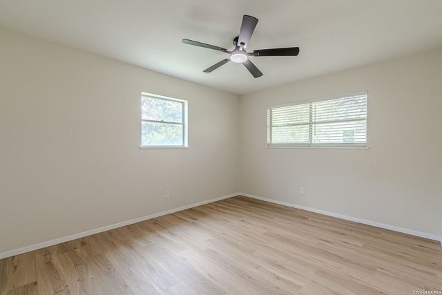 506 Magnolia, Jourdanton, TX 78026