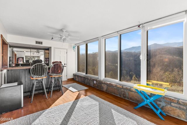 1704 Hidden Hills Rd 504, Gatlinburg, TN 37738