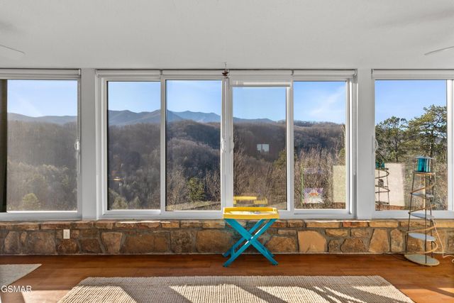 1704 Hidden Hills Rd 504, Gatlinburg, TN 37738