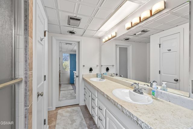 1704 Hidden Hills Rd 504, Gatlinburg, TN 37738