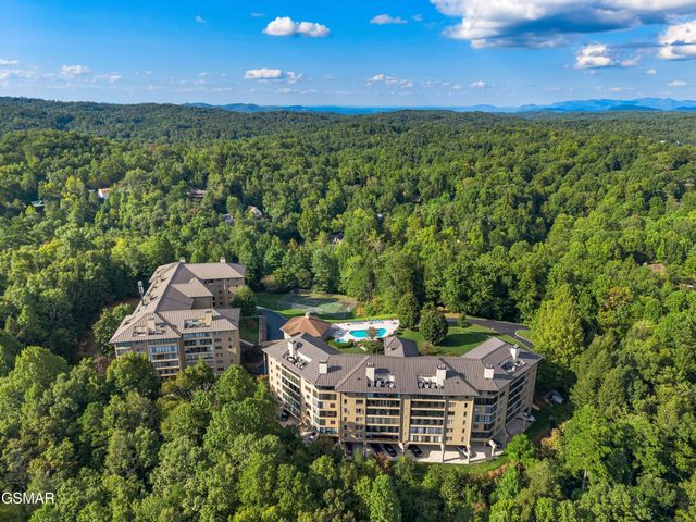 1704 Hidden Hills Rd 504, Gatlinburg, TN 37738