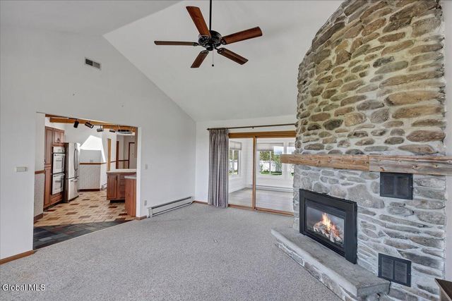21 Pleasant Hill Drive, Poestenkill, NY 12140