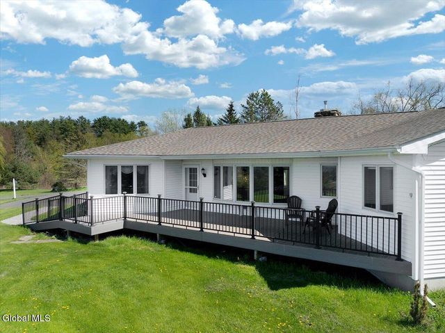 21 Pleasant Hill Drive, Poestenkill, NY 12140