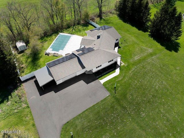 21 Pleasant Hill Drive, Poestenkill, NY 12140