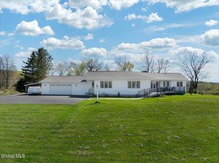 21 Pleasant Hill Drive, Poestenkill, NY 12140