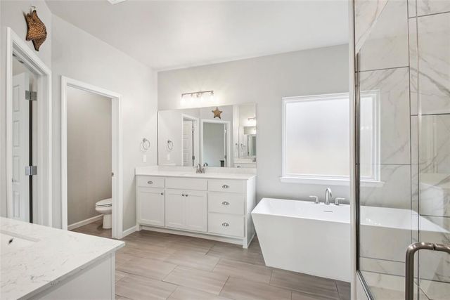 8216 Crew Lane, Edmond, OK 73034