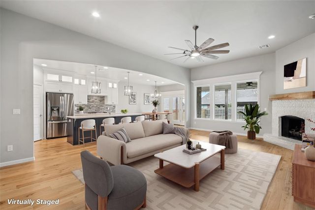 8216 Crew Lane, Edmond, OK 73034