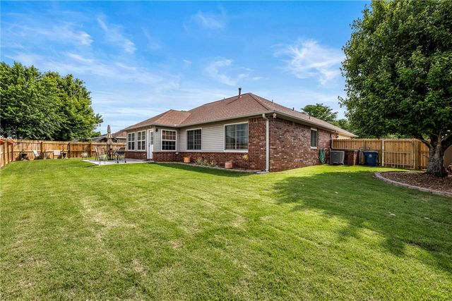 955 Todd Circle, Pea Ridge, AR 72751