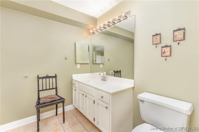 1 Riverpointe Plaza 520, Jeffersonville, IN 47130