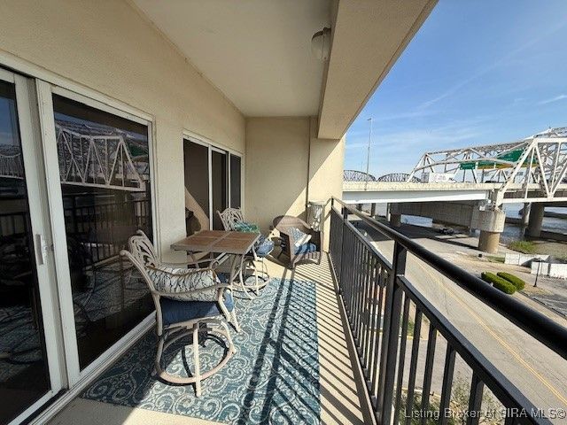 1 Riverpointe Plaza 520, Jeffersonville, IN 47130