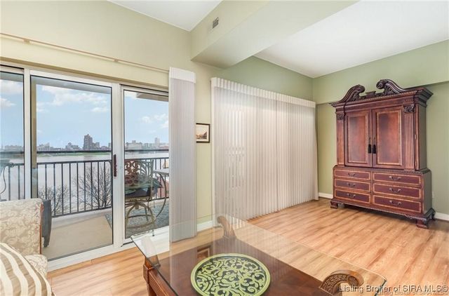 1 Riverpointe Plaza 520, Jeffersonville, IN 47130