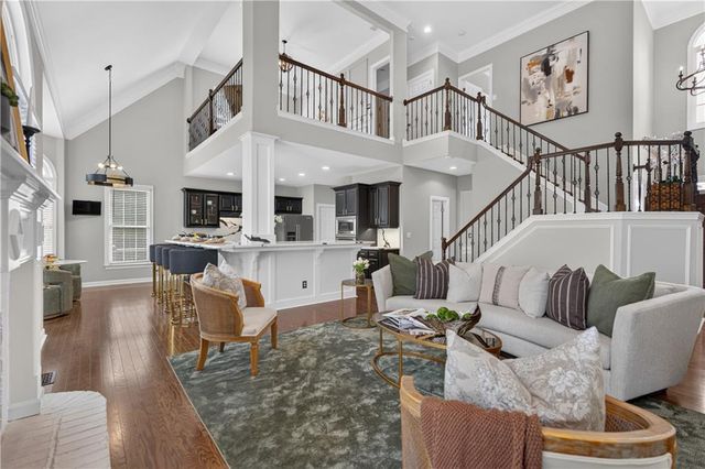 1725 Bucks Club Drive, Alpharetta, GA 30005