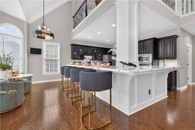 1725 Bucks Club Drive, Alpharetta, GA 30005