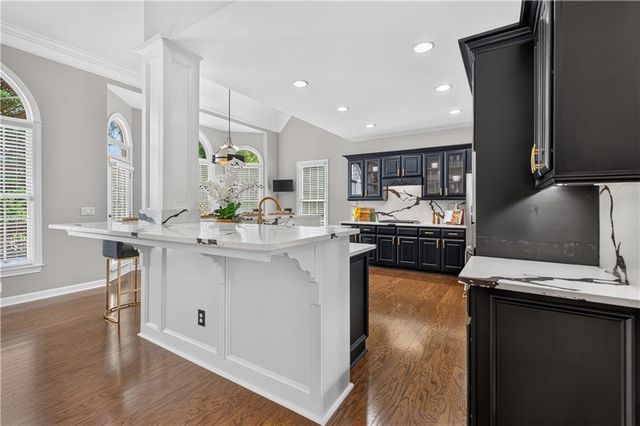 1725 Bucks Club Drive, Alpharetta, GA 30005