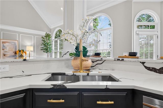 1725 Bucks Club Drive, Alpharetta, GA 30005