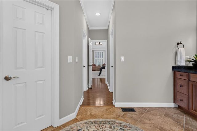 1725 Bucks Club Drive, Alpharetta, GA 30005