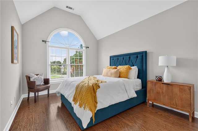 1725 Bucks Club Drive, Alpharetta, GA 30005