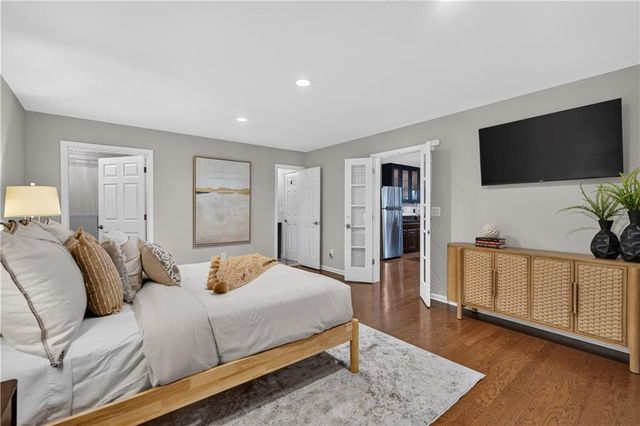 1725 Bucks Club Drive, Alpharetta, GA 30005