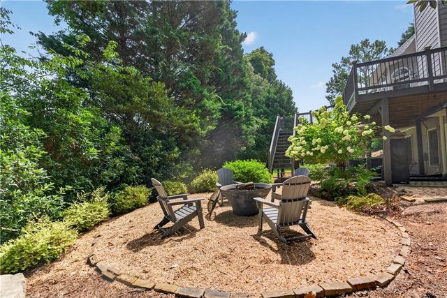 1725 Bucks Club Drive, Alpharetta, GA 30005