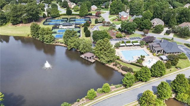 1725 Bucks Club Drive, Alpharetta, GA 30005
