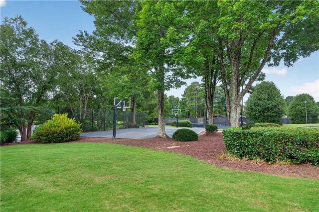 1725 Bucks Club Drive, Alpharetta, GA 30005