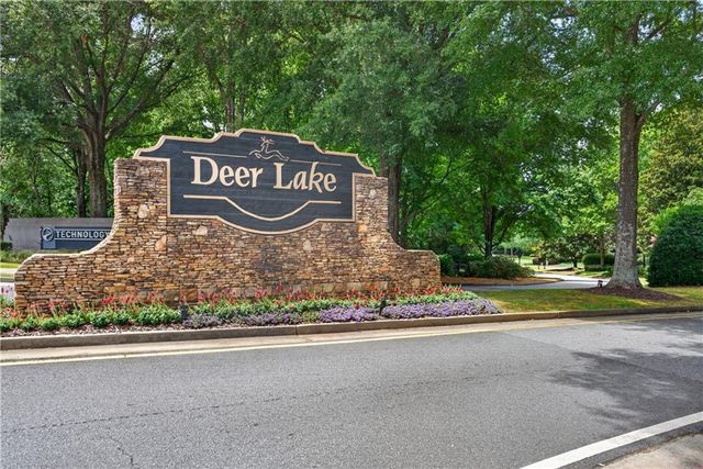 1725 Bucks Club Drive, Alpharetta, GA 30005