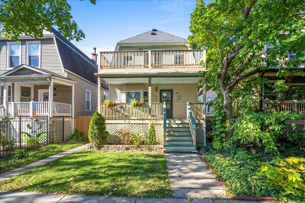 4148 N Central Park Avenue 2, Chicago, IL 60618